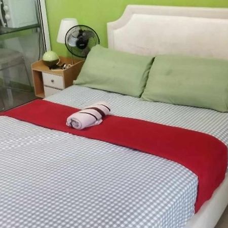 Sm Bicutan Rooms By M Manila Exteriér fotografie